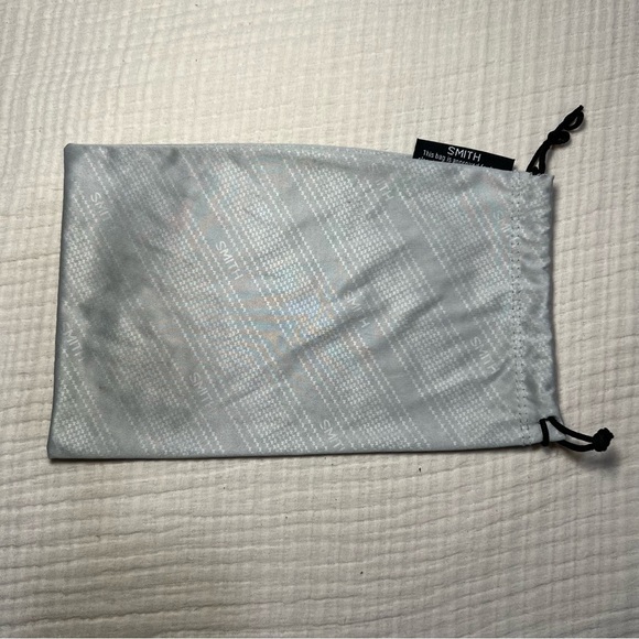 COPY - Smith snowboarding googles Gray Drawstring Pouch - Picture 1 of 2